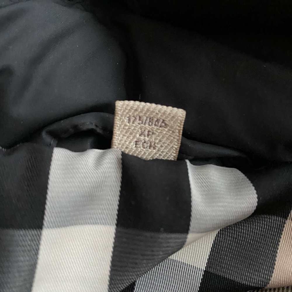 Authentic Burberry Down Coat Black Size XS - Picture 9 of 14